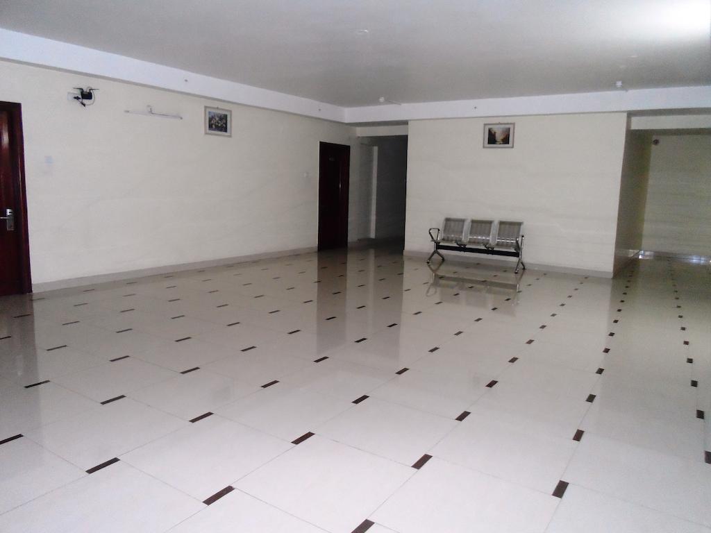 Psr Hotel Tirupati Buitenkant foto